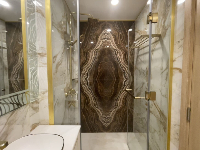 Bathroom 4, Copacabana Jomtien Beach Condo, Pattaya