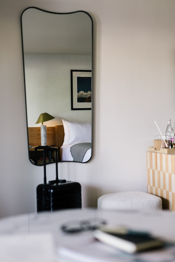 Bedroom 3, Short Stories Hotel, Los Angeles