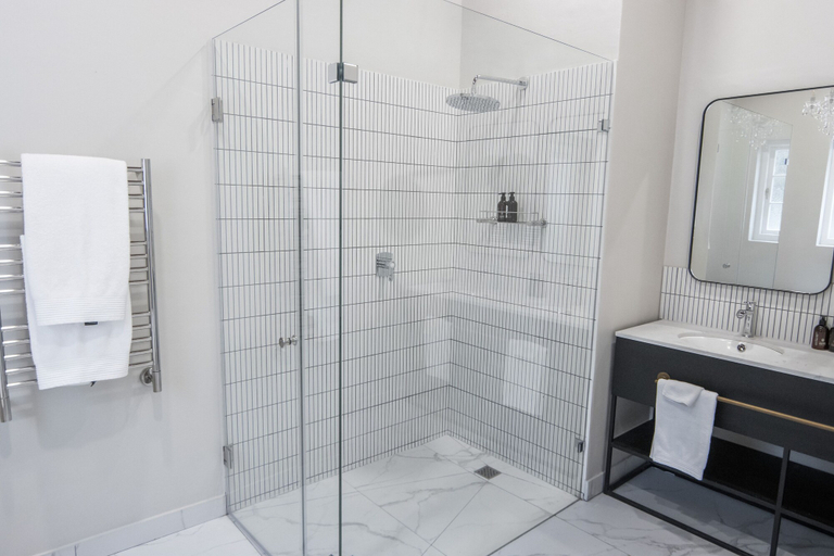 Bathroom 3, Laborie Estate, Cape Winelands