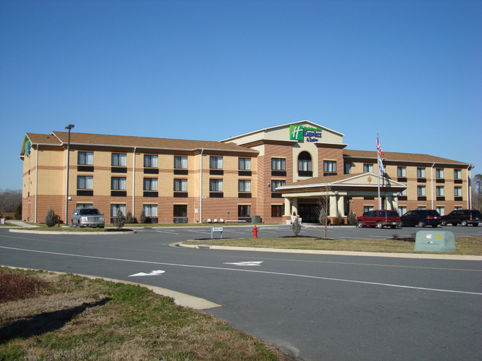 Exterior & Views 2, Holiday Inn Express & Suites EXMORE - EASTERN SHORE by IHG, Northampton