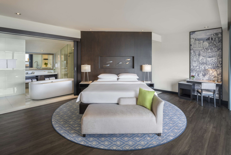 Bedroom 23