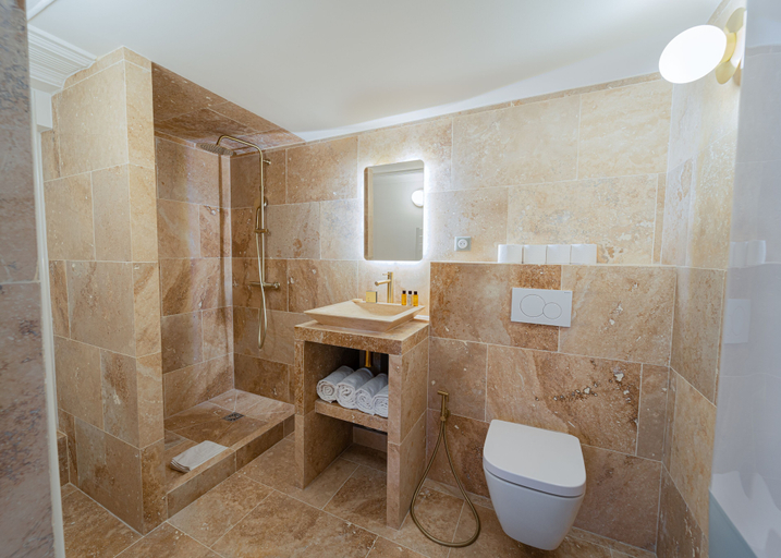 Bathroom 4, Aparthotel Quartier Libre Madeleine, Paris