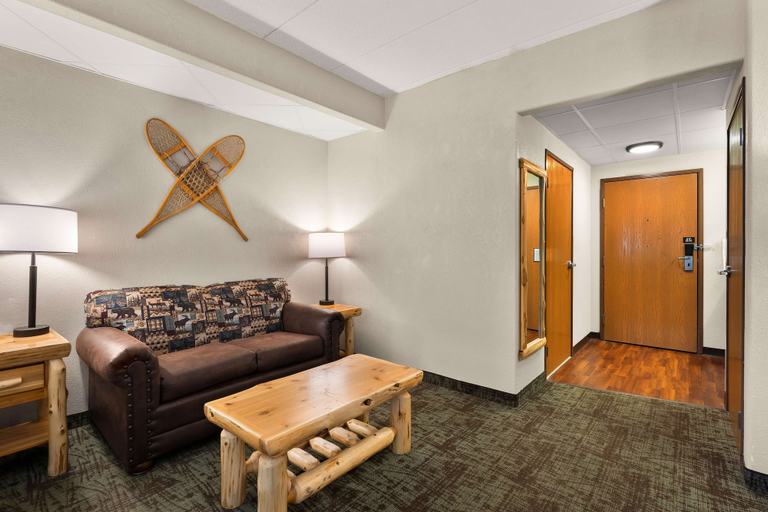 Others 5, Best Western Northwoods Lodge, Burnett