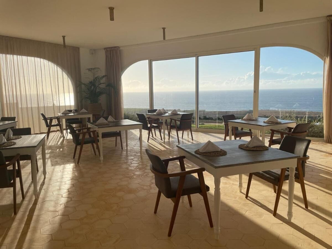 Food & Drinks 5, Villa La Falaise, Safi
