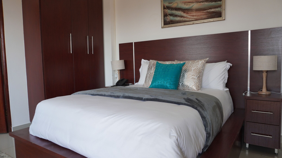 Bedroom 4, Cradle Mount Hotel & Conference Centre, West Rand