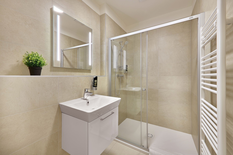 Bathroom 4, DownTown Suites Rubesova, Praha 1