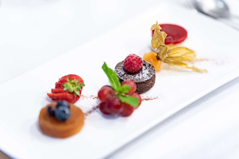 Food & Drinks 8