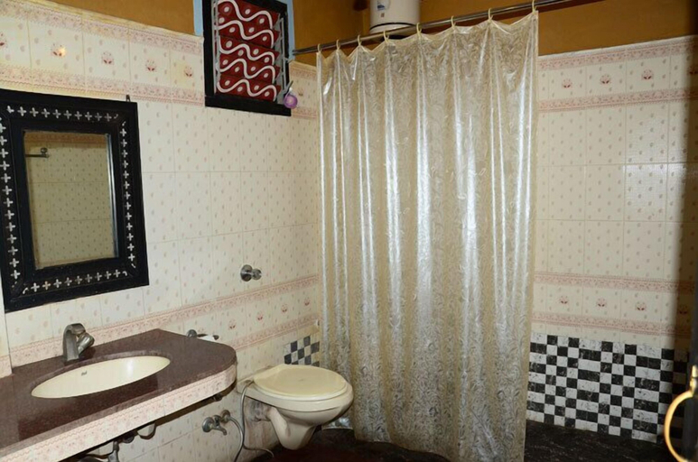 Bathroom 5, NAKHRALI DHANI VILLAGE RESOTR LLP, Indore