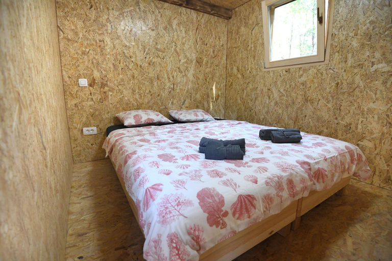 Bedroom 3, TreeHouses Ljubač Glamping Robinson, Ražanac