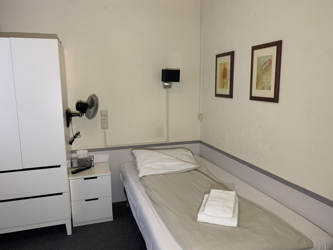 Bedroom 4, Amadeus Hotel, Haarlem
