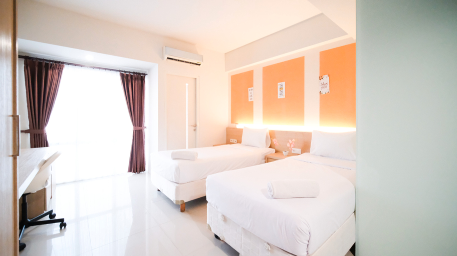 Best Deal and Cozy Stay Studio at The Square Surabaya Apartment By Travelio, Surabaya