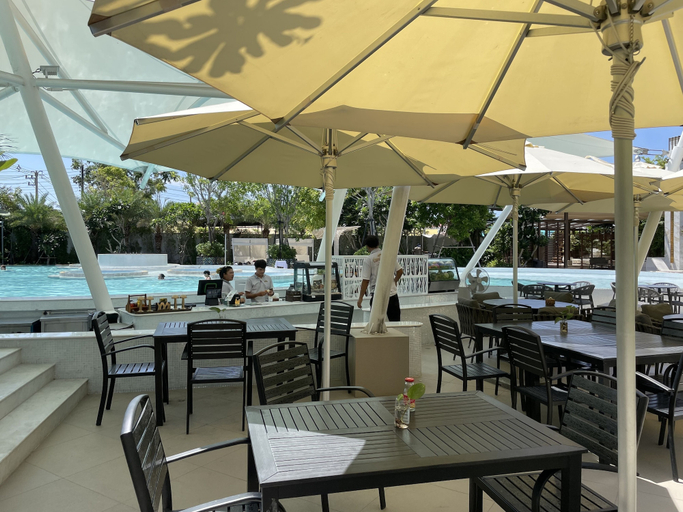 Food & Drinks 5, Copacabana Jomtien Beach Condo, Pattaya