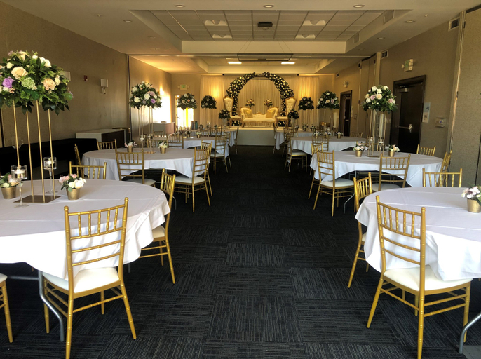 Food & Drinks 5, Holiday Inn Express & Suites EL DORADO HILLS by IHG, El Dorado