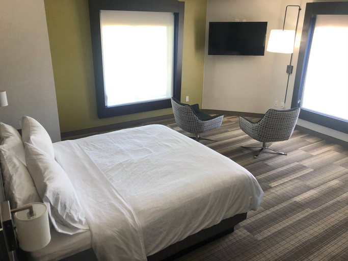 Bedroom 4, Holiday Inn Express & Suites EL DORADO HILLS by IHG, El Dorado