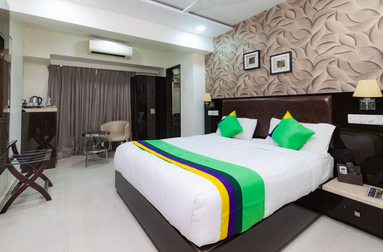 Bedroom 1, Treebo Laaiba Residency, Mumbai Suburban