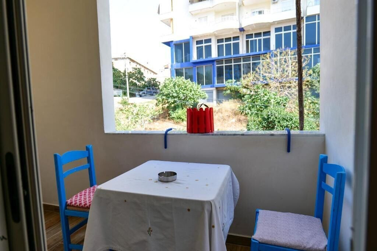 Others 4, Joyous Apartments, Sarandës