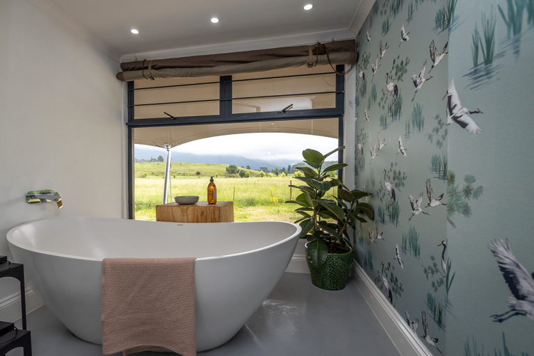 Bathroom 3, Belvidere Country Estate, Umgungundlovu