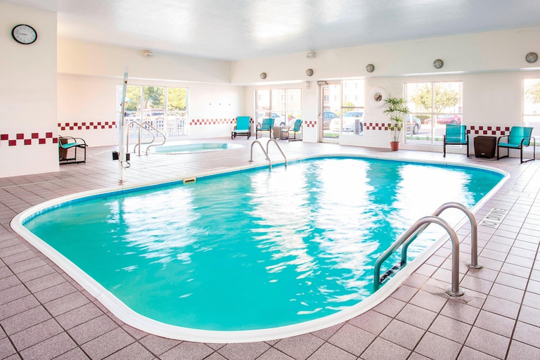Sport & Beauty, Residence Inn by Marriott Rockford, Winnebago