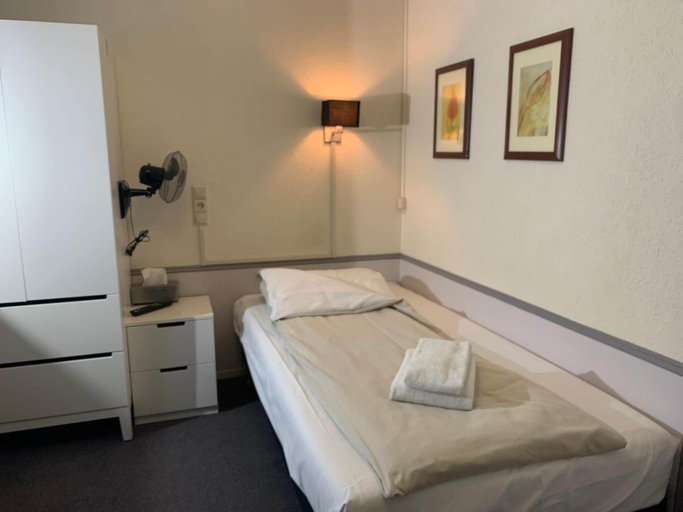 Bedroom 4, Amadeus Hotel, Haarlem