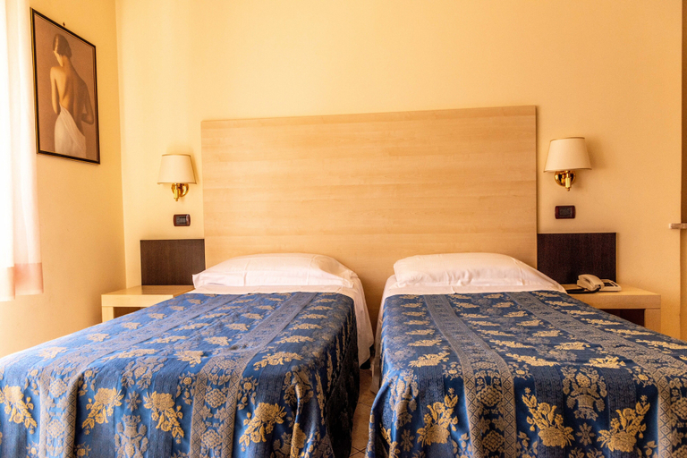 Bedroom 3, Hotel dei Pini, Frosinone