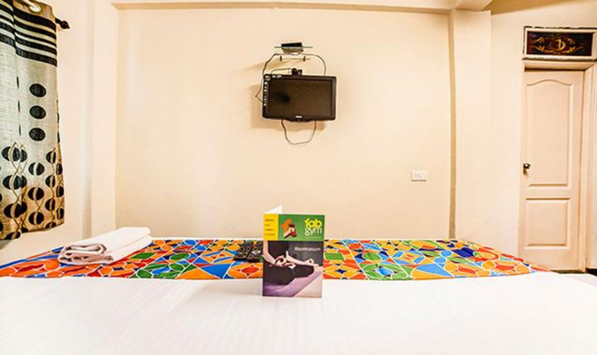 Bedroom 2, FabHotel East Field Homes, Pune