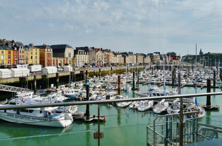 Others 5, Le Loft de Flore, Seine-Maritime
