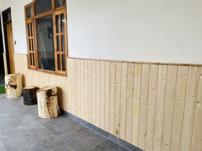 Exterior & Views, The Kuber Hotel & Restaurant, Kinnaur