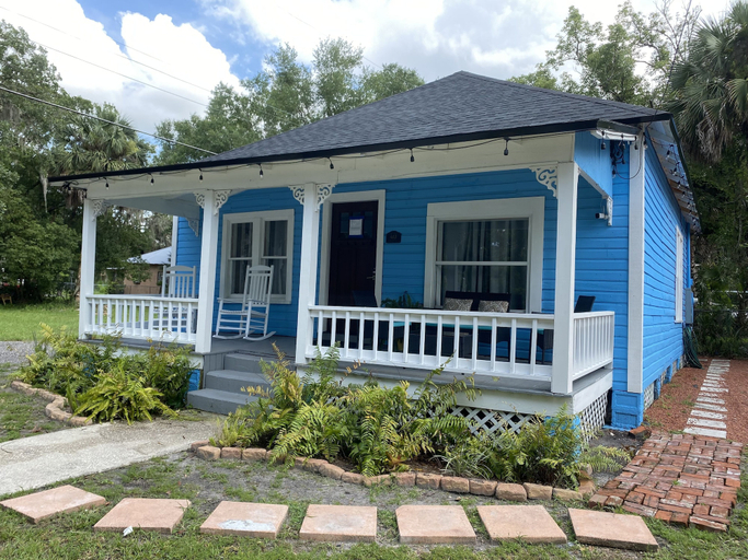 Exterior & Views, The Blue Aztec, Seminole