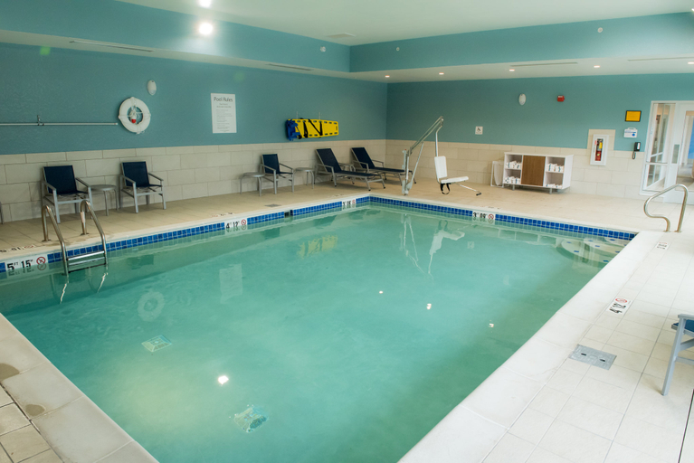 Sport & Beauty 4, Holiday Inn Express & Suites MISHAWAKA - SOUTH BEND by IHG, Saint Joseph