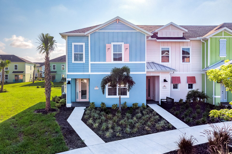 Villa by the Mouse: Margaritaville Oasis, Osceola