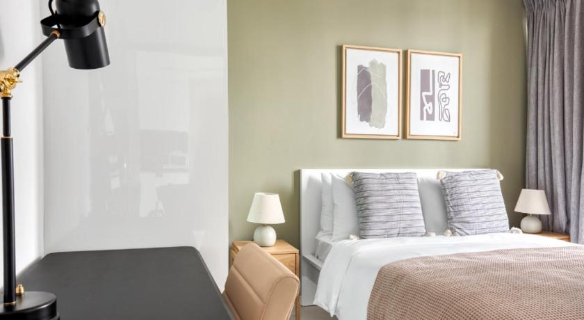 The Dapper Digs 2BR Apartment in Singapore, Singapore