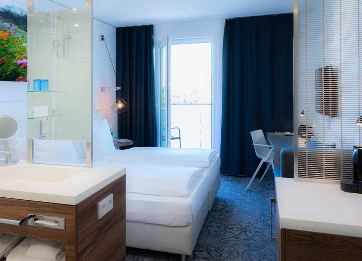 Bedroom 3, Dorint Hotel Düren, Düren