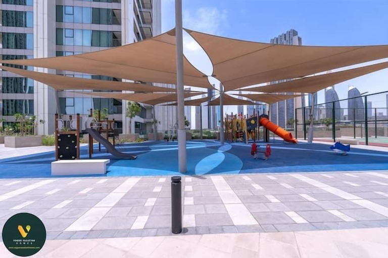 Sport & Beauty 3, Vogue | Downtown with Direct Access to Dubai Mall, Dubai