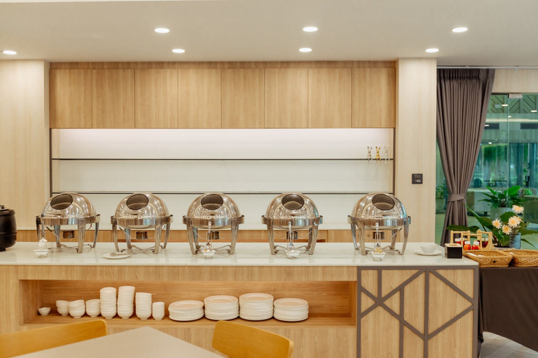 Food & Drinks 5, RUS Hotel&Convention, Phra Nakhon Si Ayutthaya