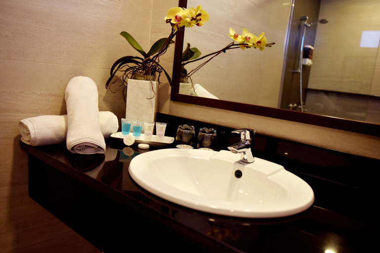 Bedroom 3, Aura One Hotel, Baguio City