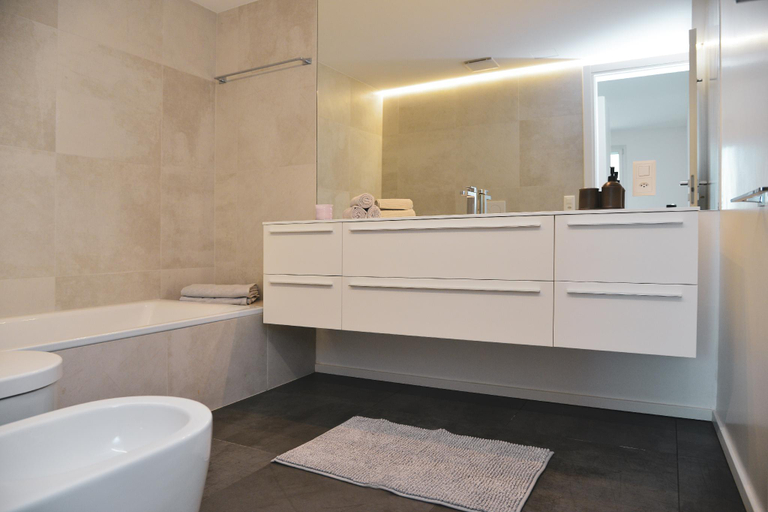 Bathroom 2, Front Lake Apartment Meli With View Nl-00002798, Lugano