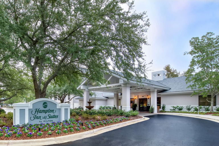 Exterior & Views 1, Hampton Inn & Suites Wilmington/Wrightsville Beach, New Hanover