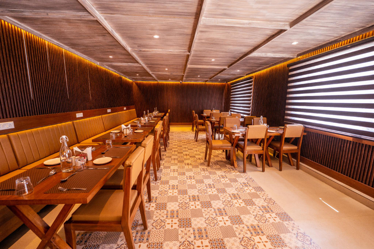 Food & Drinks 5, HOTEL FIRDOUS BY SOLAIRE, Srinagar