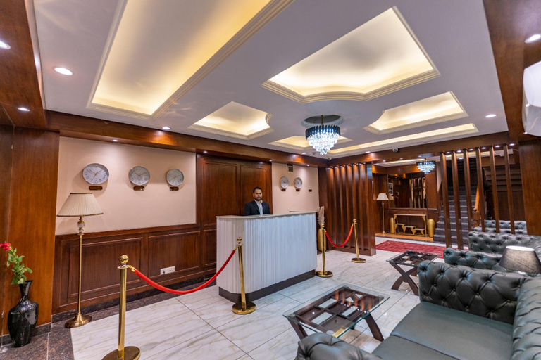 Public Area 2, HOTEL FIRDOUS BY SOLAIRE, Srinagar