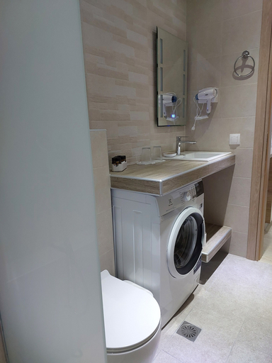 Bathroom 5, Navarino Luxe Suites with Sea View, Central Macedonia