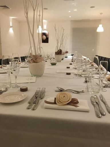 Food & Drinks 4, Villa San Bartolo, Ragusa