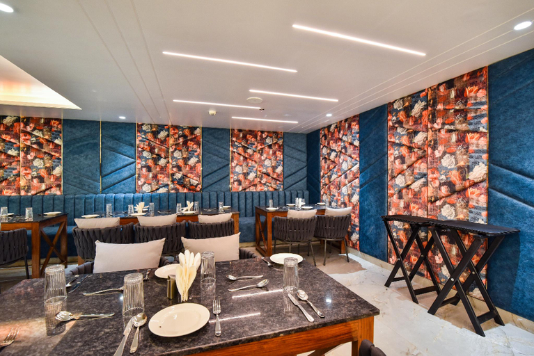 Food & Drinks, Hotel AK Continental Amritsar Just 900 mtr From Golden Temple, Amritsar