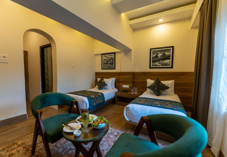 Bedroom, HOTEL FIRDOUS BY SOLAIRE, Srinagar