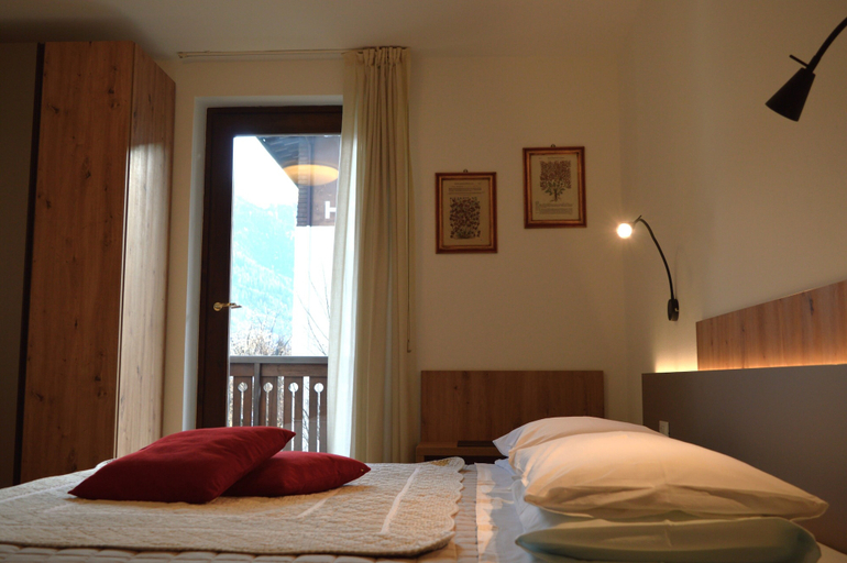 Bedroom 4, Hotel Wanda, Trento