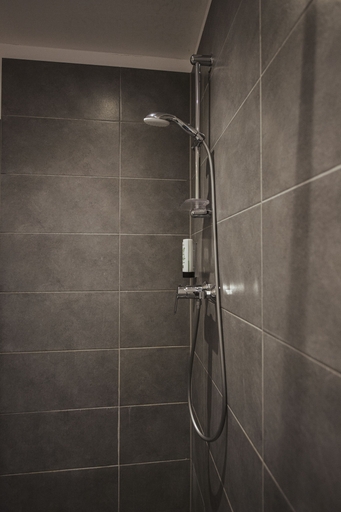 Bathroom 4, Hotel Lindenhof, Heinsberg