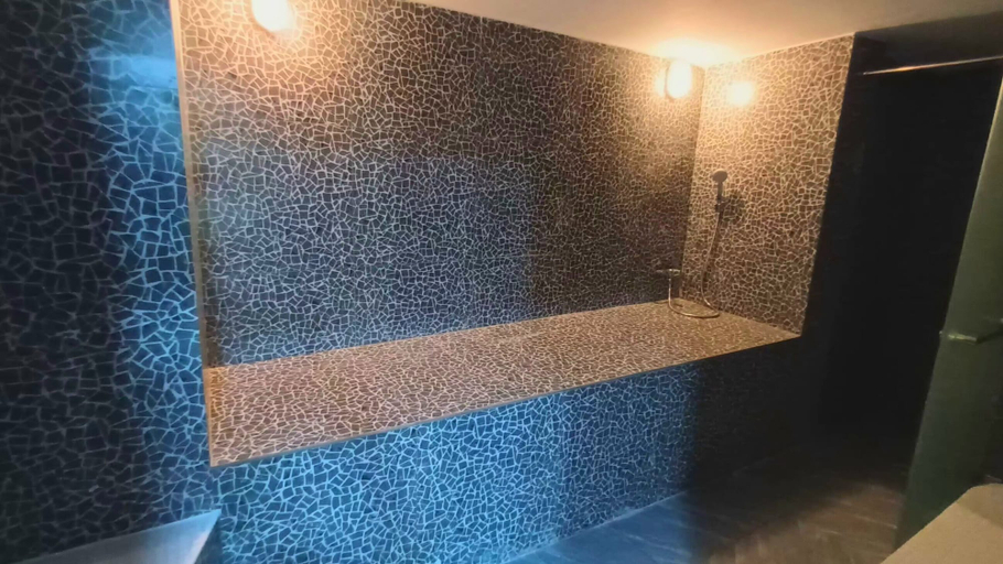 Bathroom 4, Alpha Gay Resort & Spa - Men Only, Ko Samui