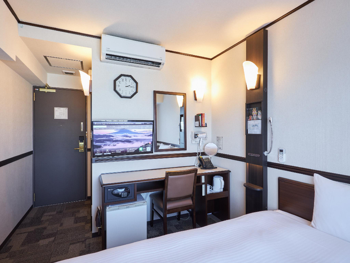 Bedroom 2, Toyoko Inn Kakegawa-eki Shinkansen-minami-guchi, Kakegawa