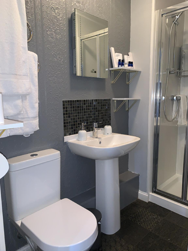 Bathroom 3, The Old Mill Inn Brodie, Moray