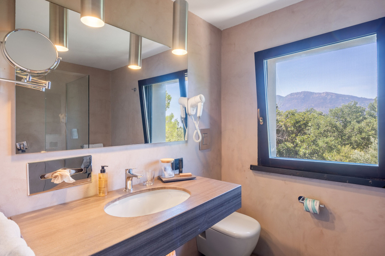 Bathroom 5, Vallegrande Nature Resorts, Palermo