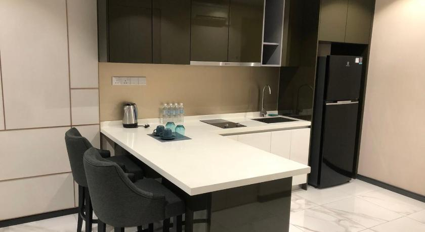 Dining Room 9
